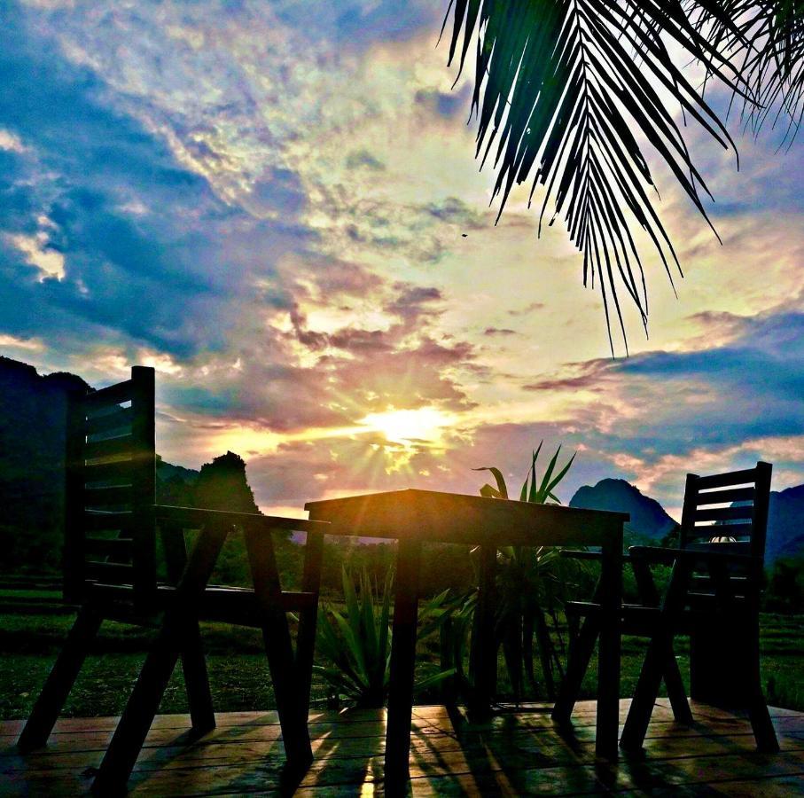 Vang Vieng Savanh Sunset View Resort Esterno foto